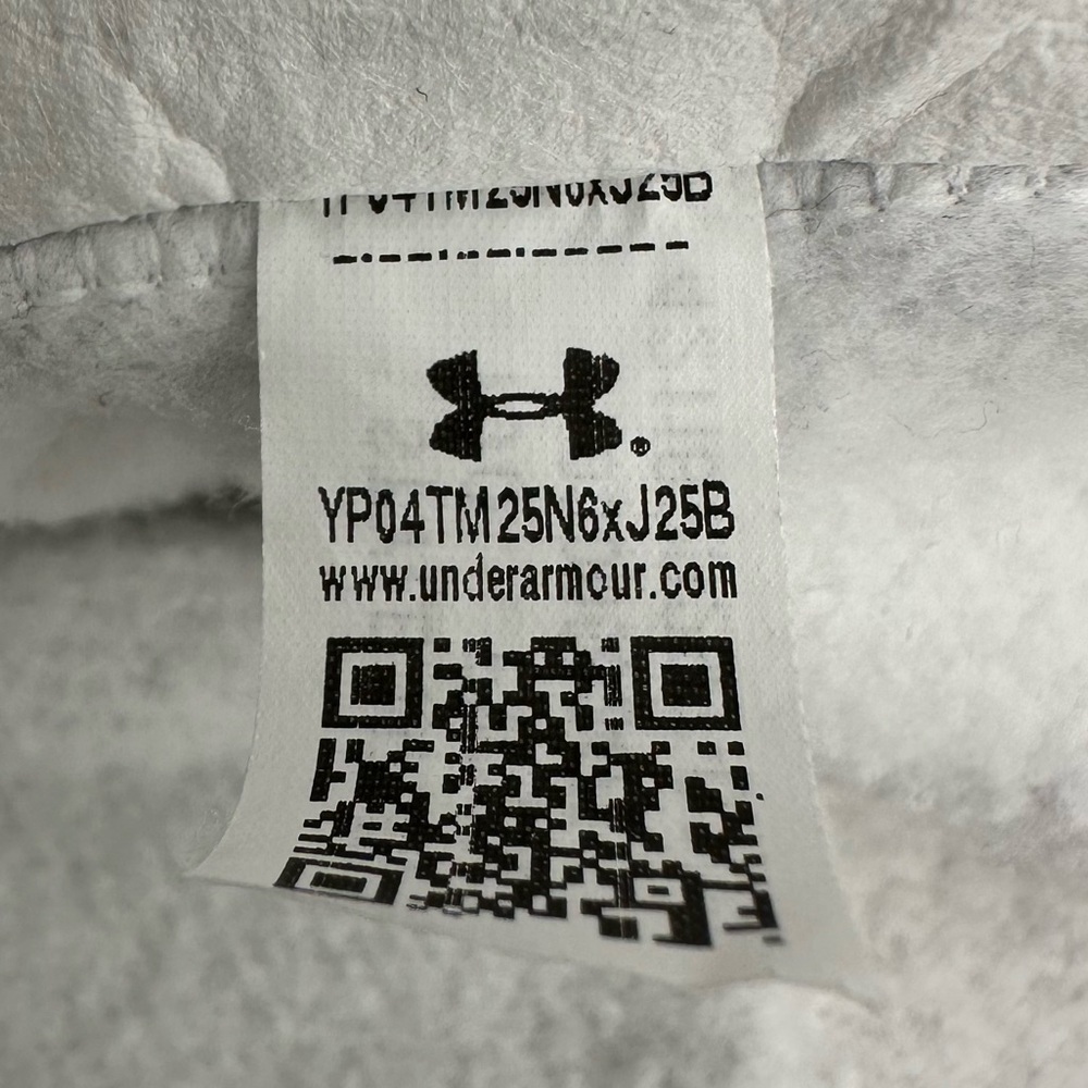 Under Armour Freedom Camo Hoodie Women Small Gray White USA Flag Fleece - Picture 9 of 14